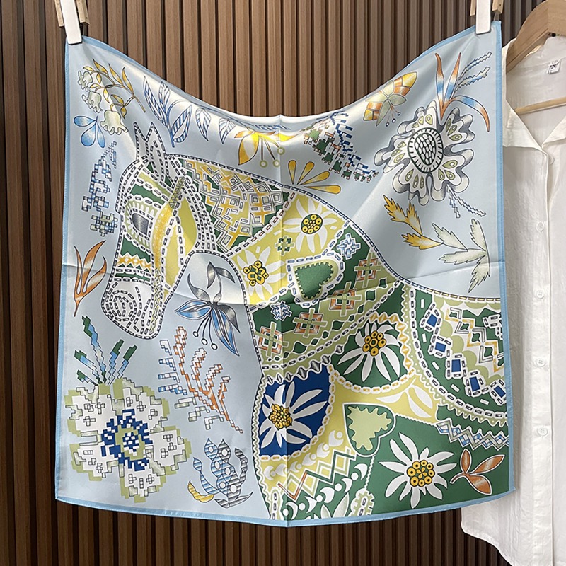 Green Boho Horse Square Scarf  – Ethnic Fashion Accessories recenzja i cena